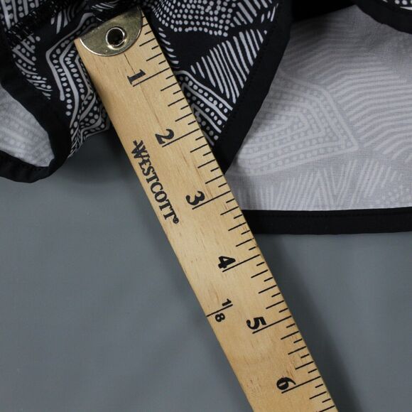 Lululemon Shorts Womens 4 Speed Short Dottie Tribe Geometric Performance Stretch - Picture 11 of 11